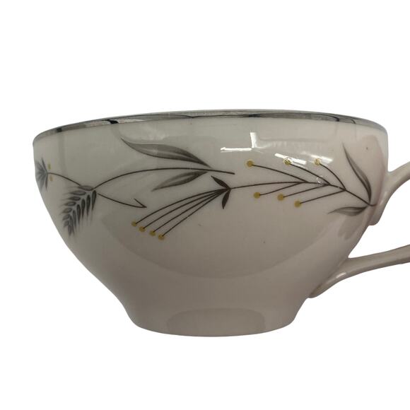 4 - 1950's Vintage TAYLORTON AMERICAN FINE CHINA "SILVER WHEAT" Tea Coffee CUPS - Picture 2 of 4